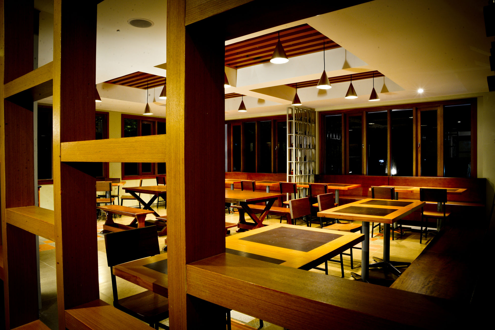 Фото Tibera Hotel Cibeunying