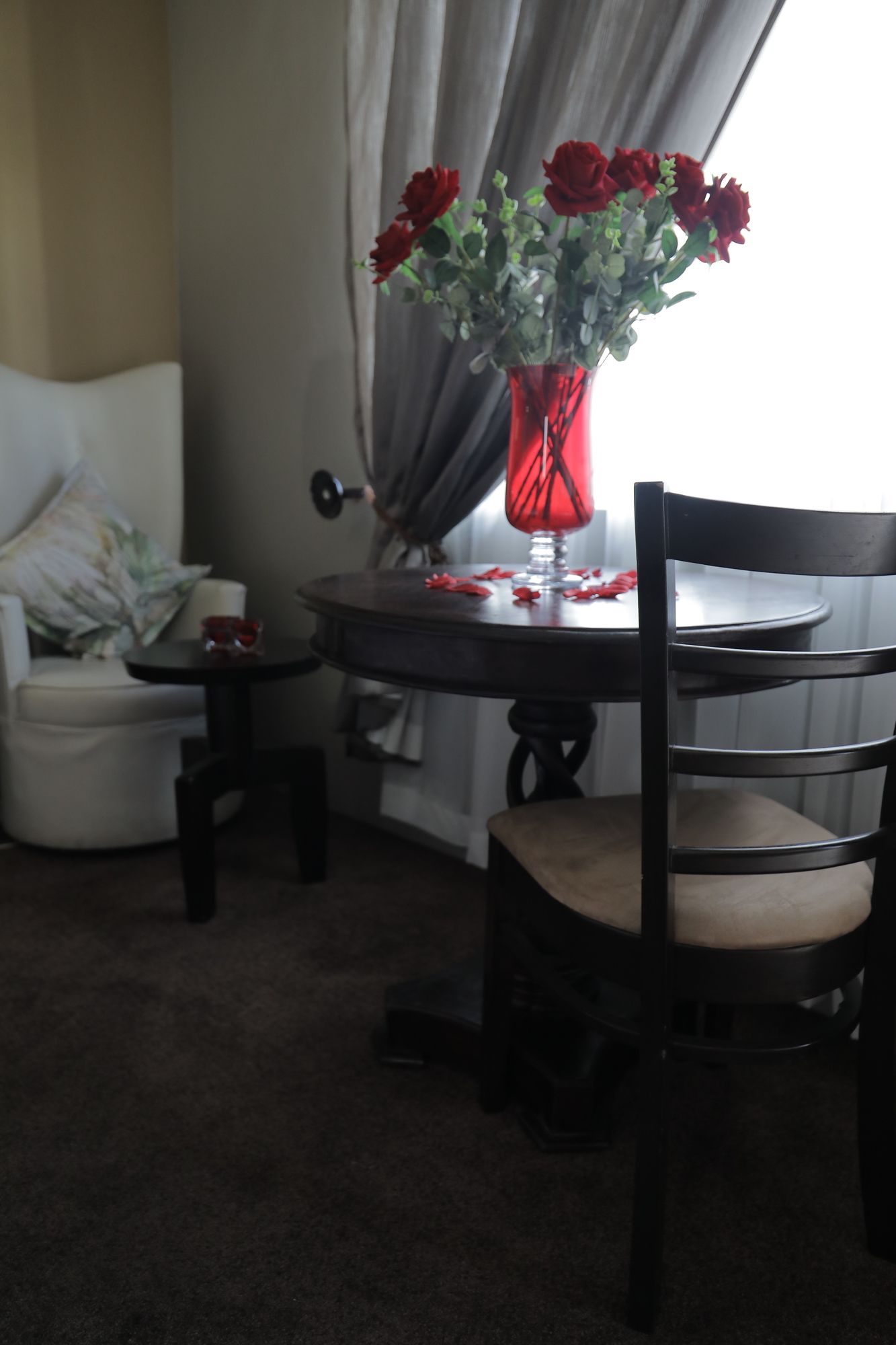 Фото Ledumo Lodge