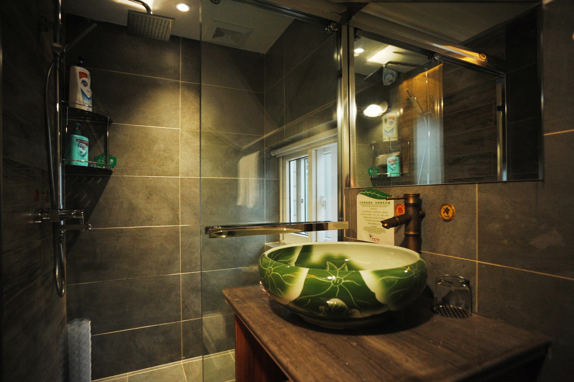 Фото Hangzhou Banmufangtang Boutique Inn