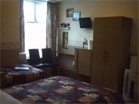 Фото Hornby Villa 4 B&b