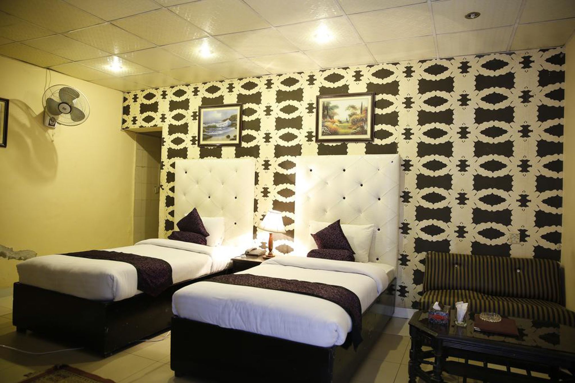 Фото Mall View Hotel