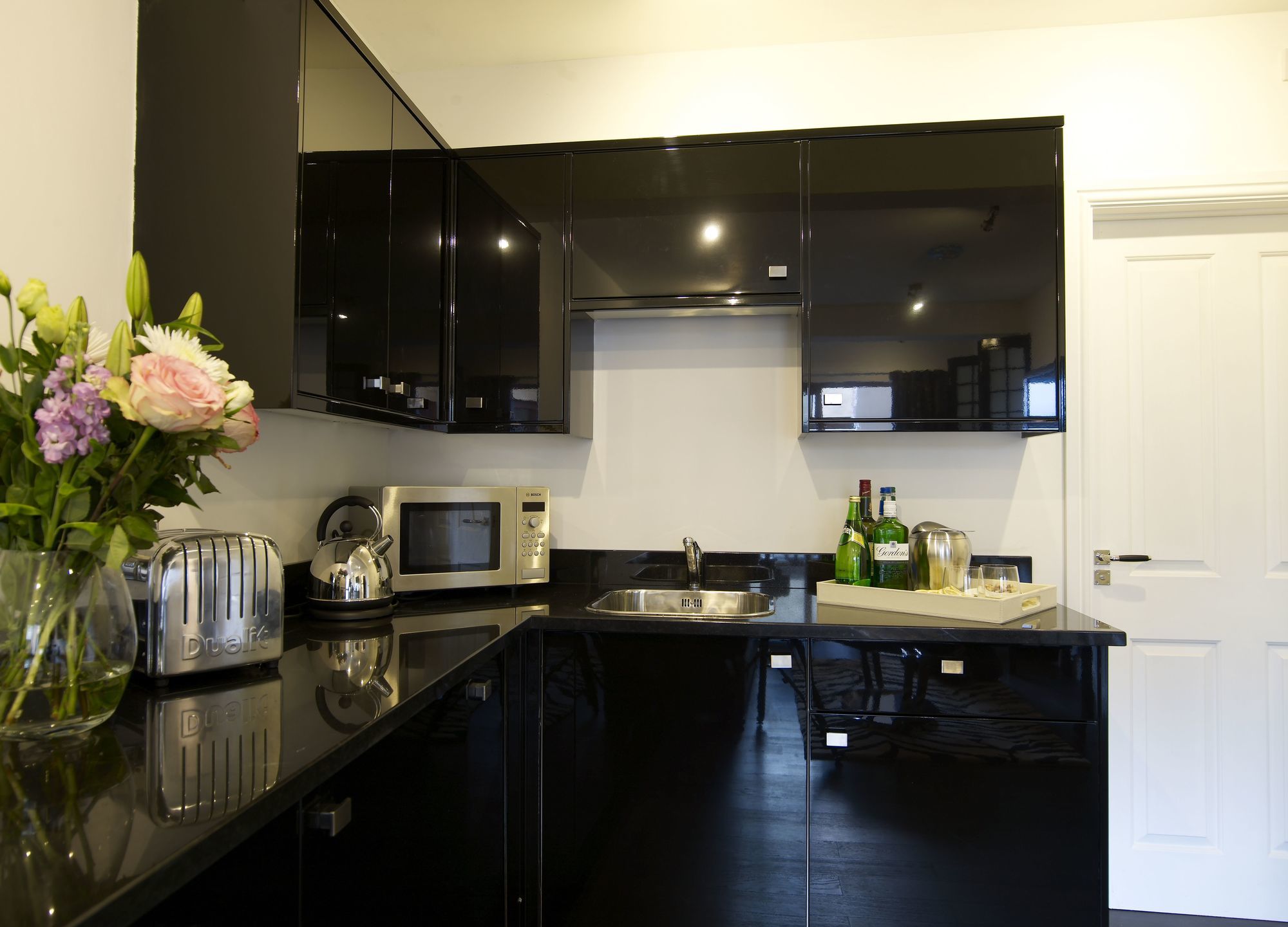 Фото Strozzi Palace Suites by Mansley