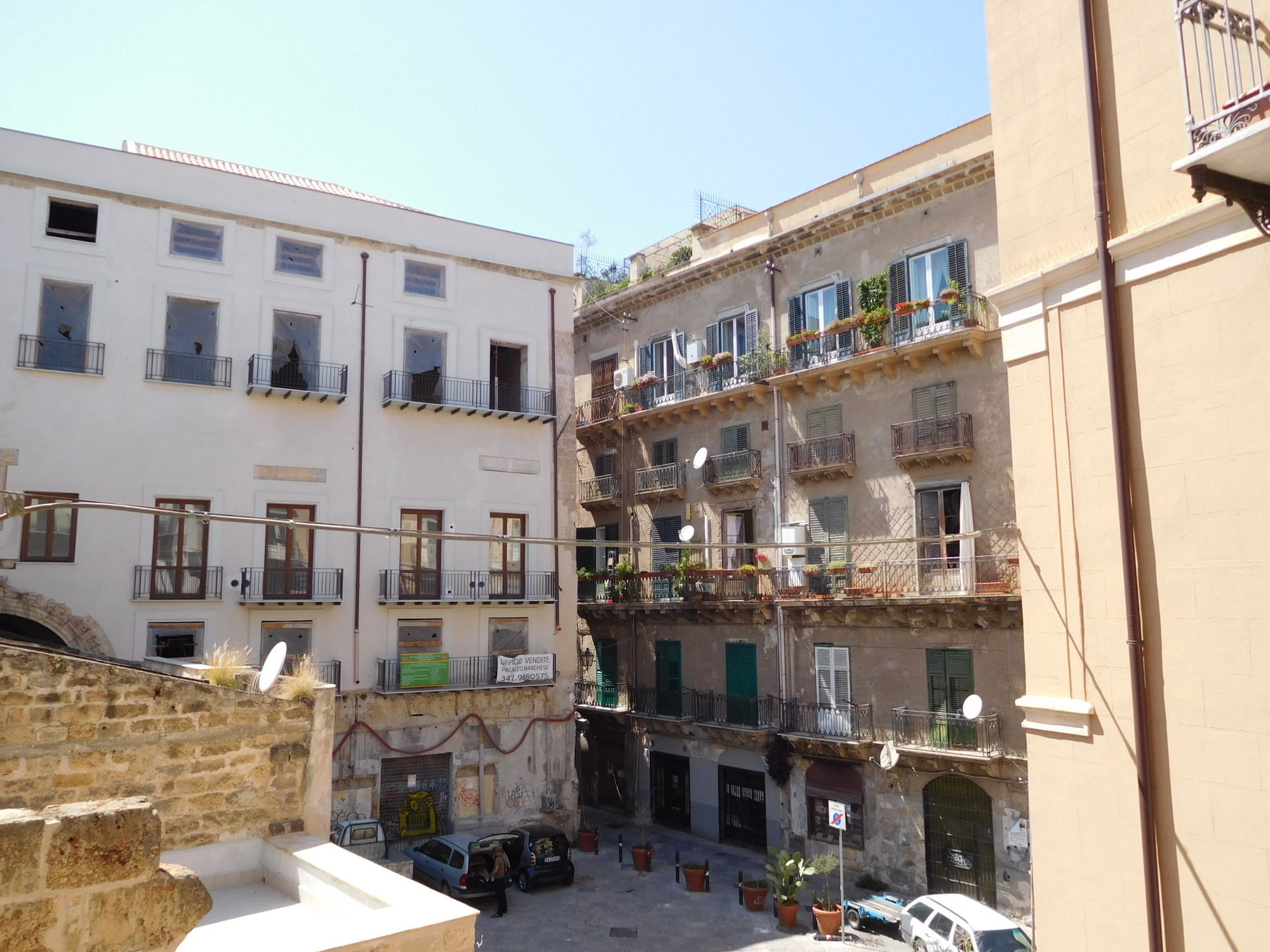 Фото Exclusive Dependance