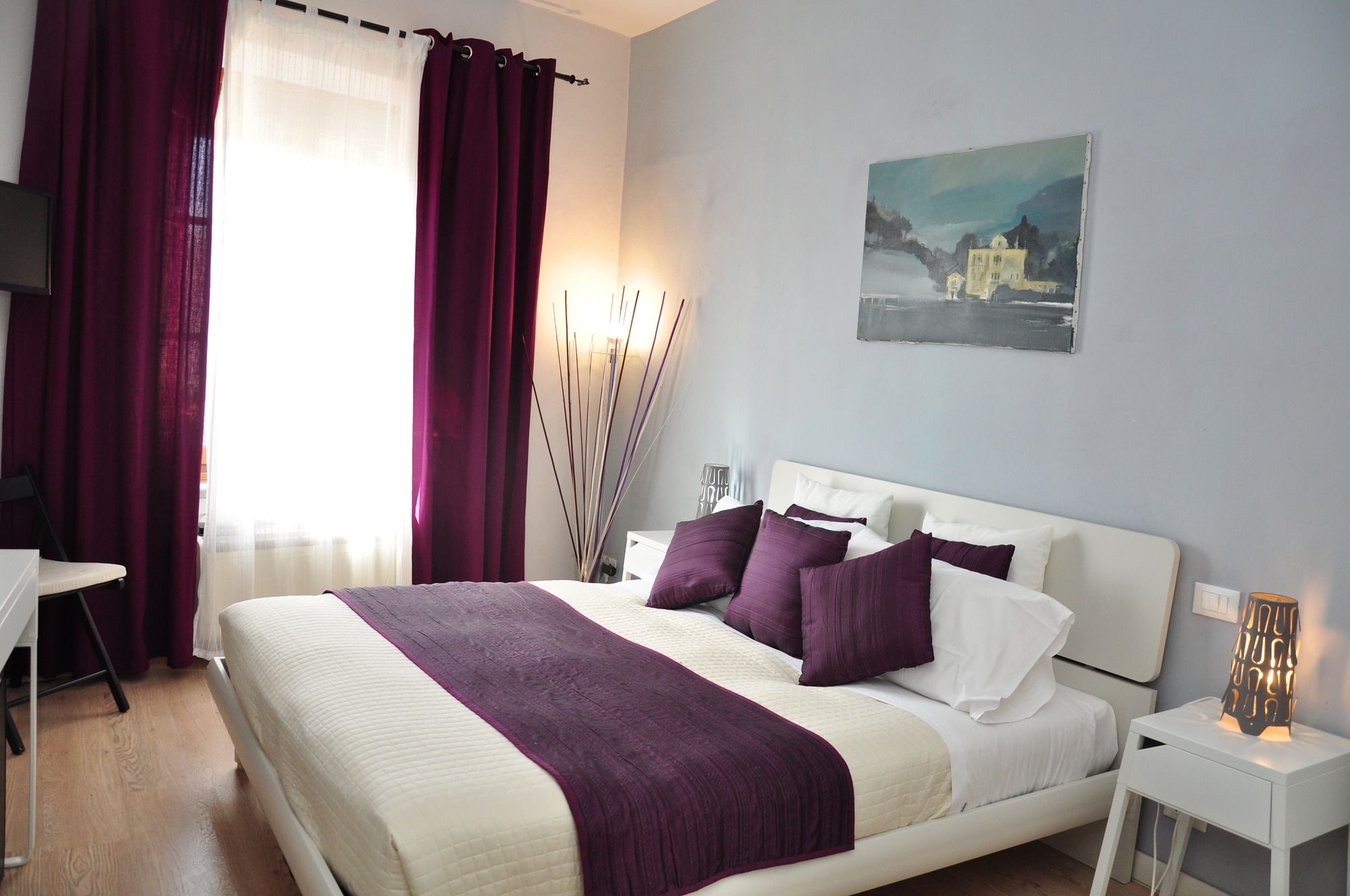 Фото At Home Bed and Breakfast