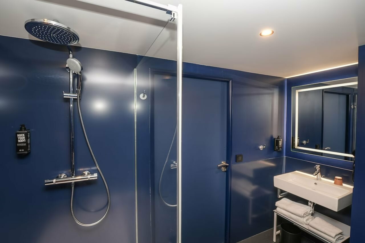 Фото Ibis Paris Gare Montparnasse Catalogne