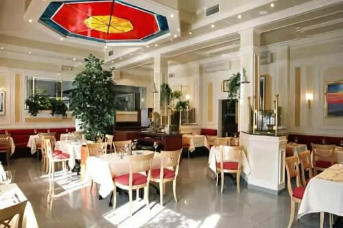 Внешний вид отеля Hôtel de l'Univers Liège в Льеже, фото 5