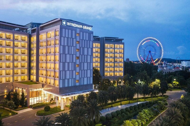 Гостиница Wyndham Grand Phu Quoc