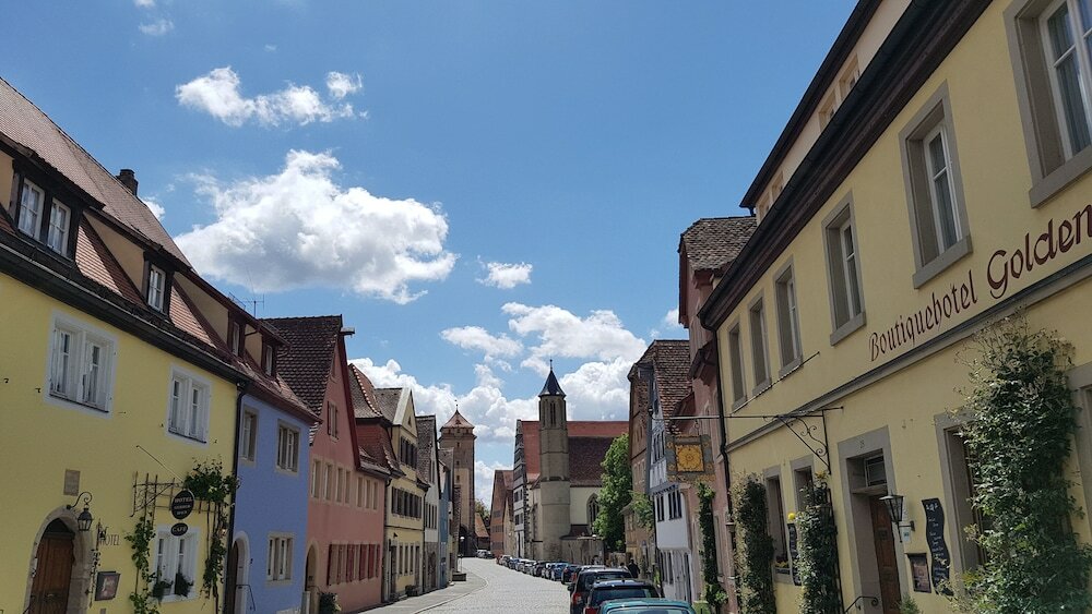 Фото Boutiquehotel Goldene Rose