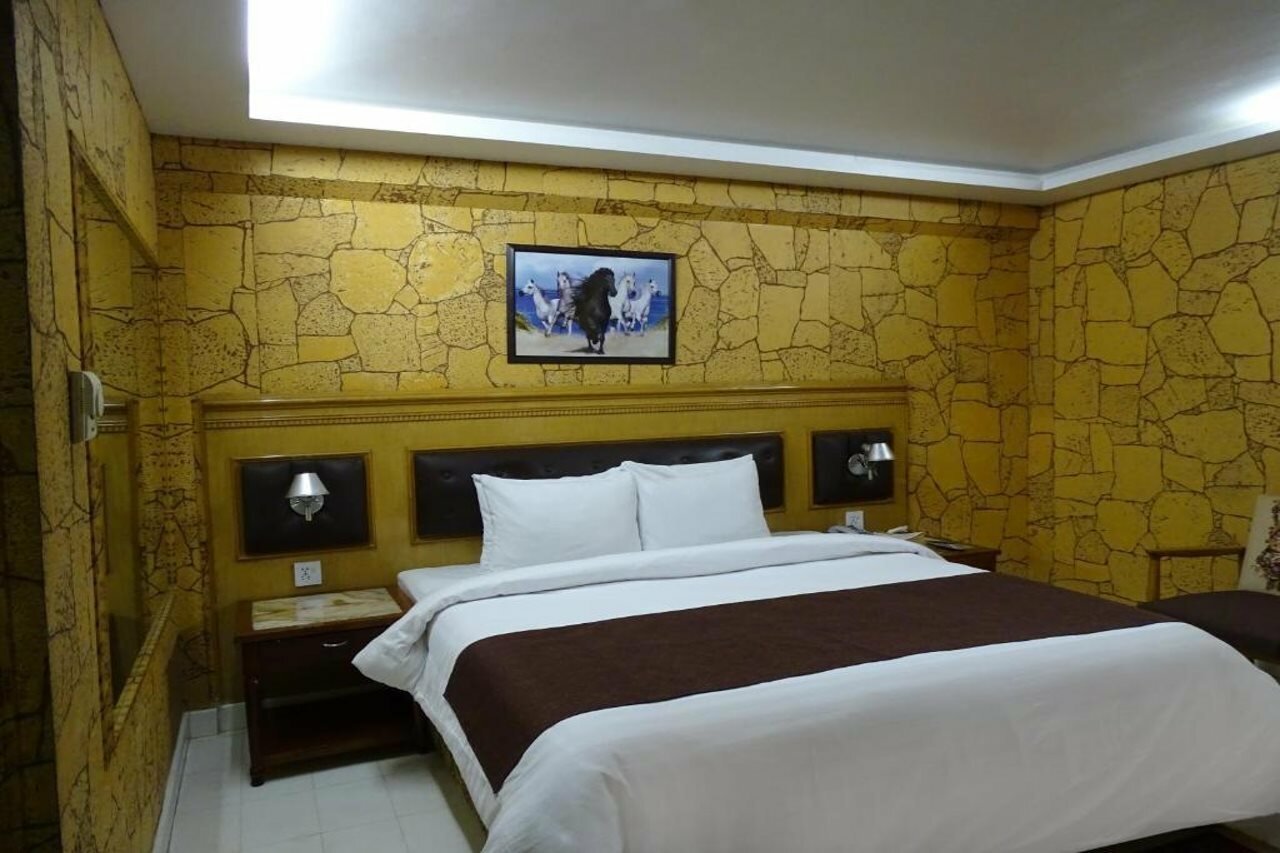 Фото Отель One Karachi