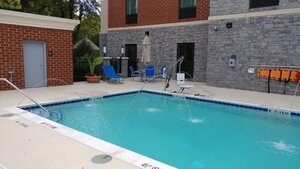 Гостиница Hampton Inn Lexington Medical Center