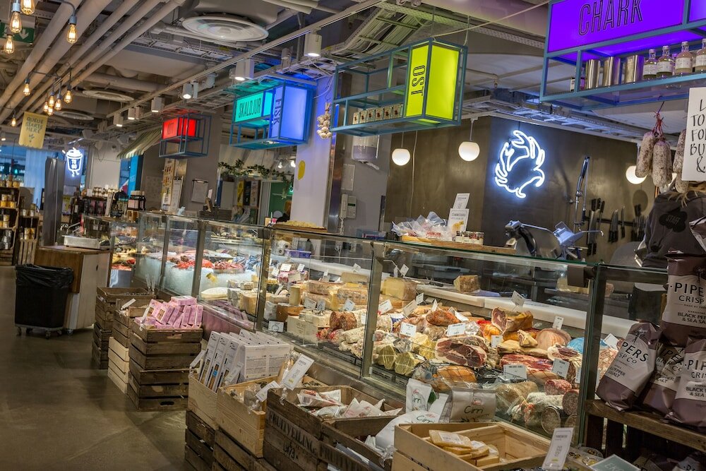 Фото Hotel With Urban Deli