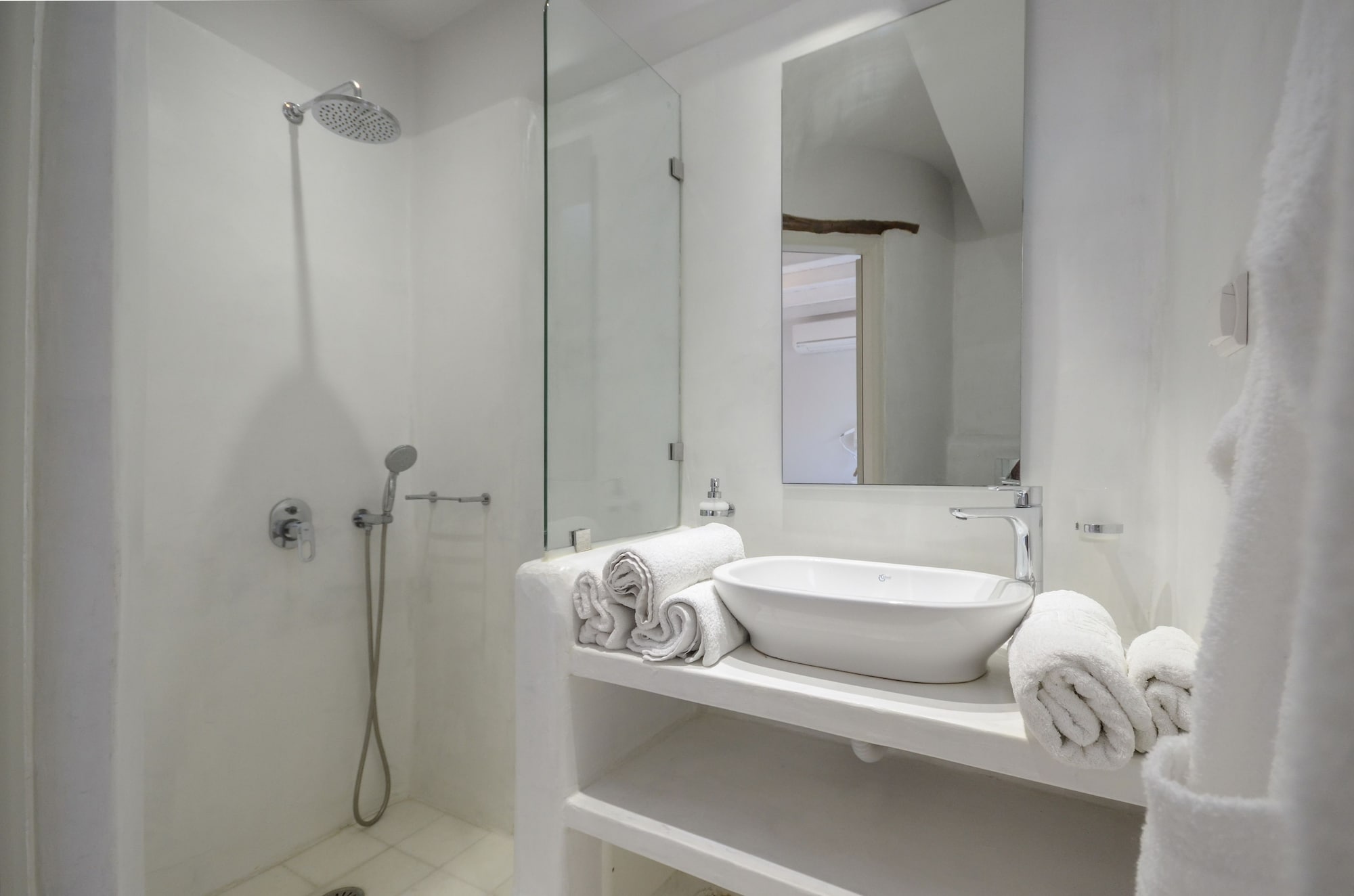 Фото Naxian Queen Luxury Villas & Suites