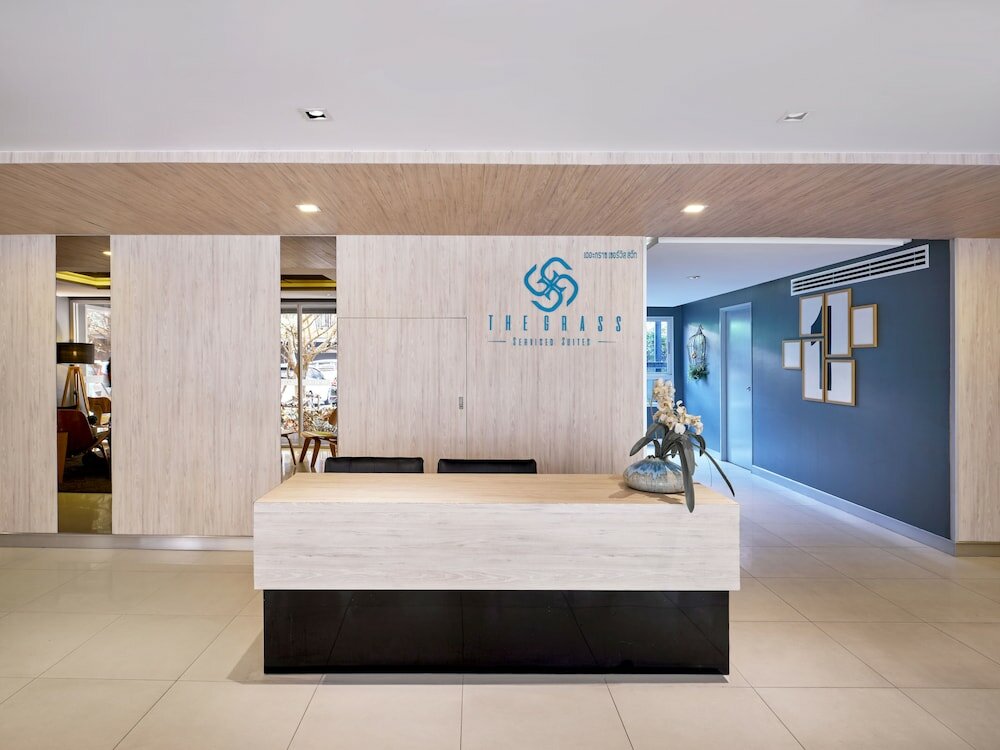 Фото The Grass Serviced Suites