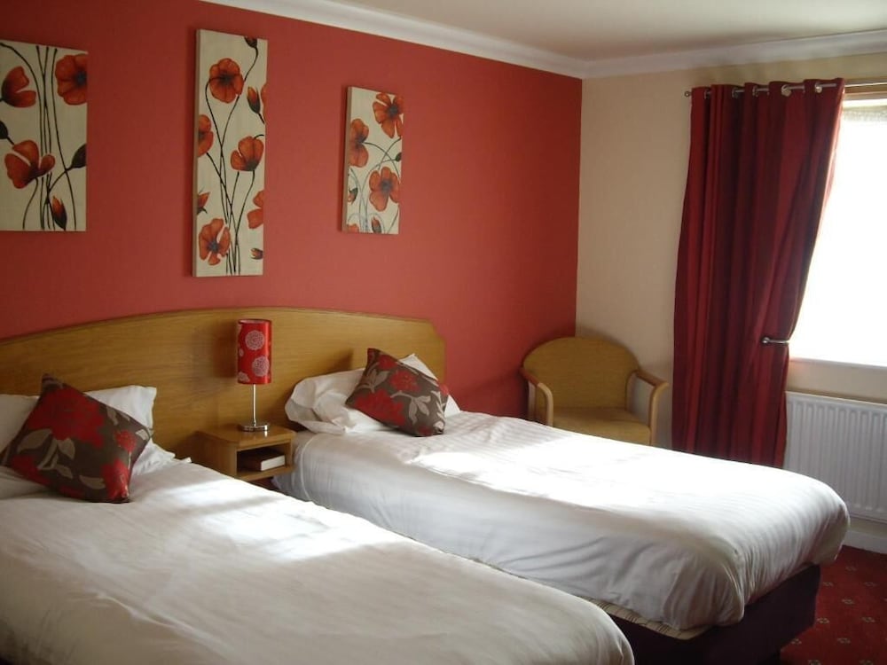 Фото The Corn Mill Lodge Hotel