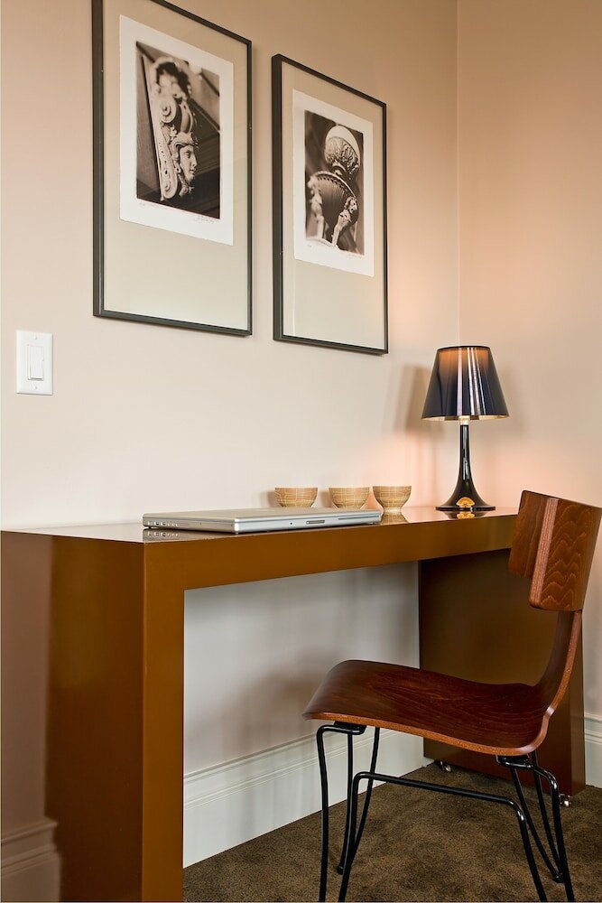 Фото The Inn At St Botolph