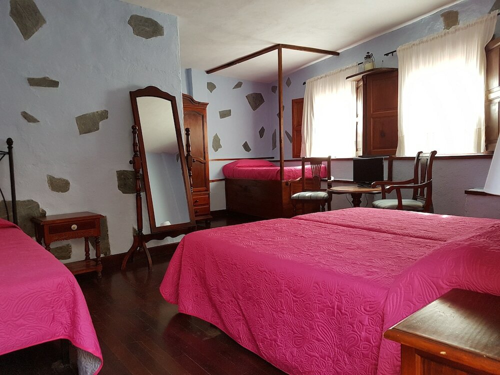 Фото Hotel Rural Fonda Central