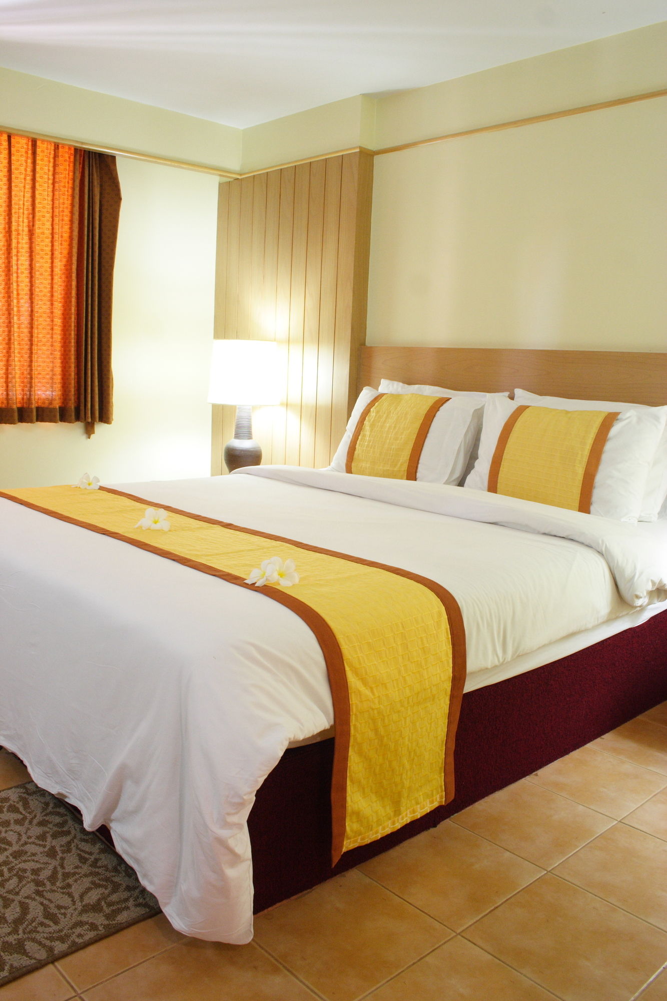 Фото Palm Garden Hotel