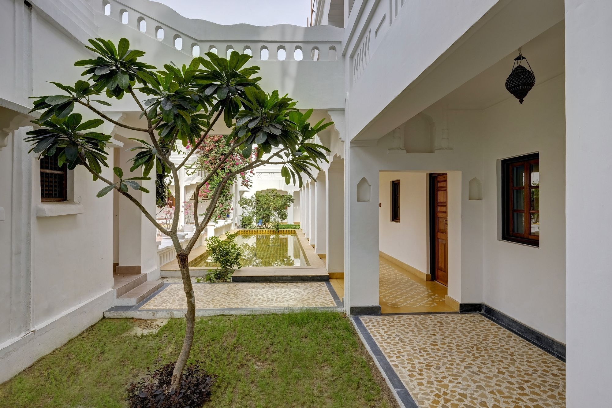 Фото Lebua Lucknow