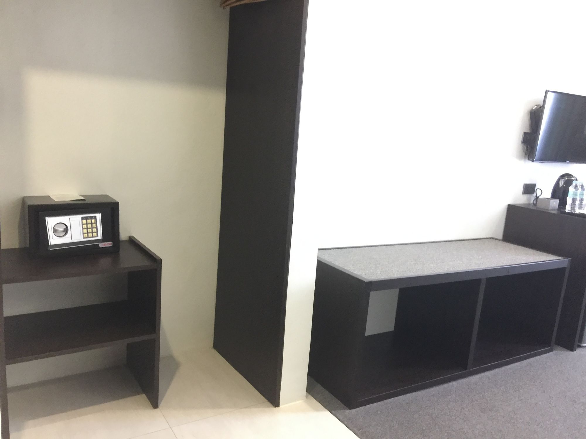 Фото Mezzo Hotel