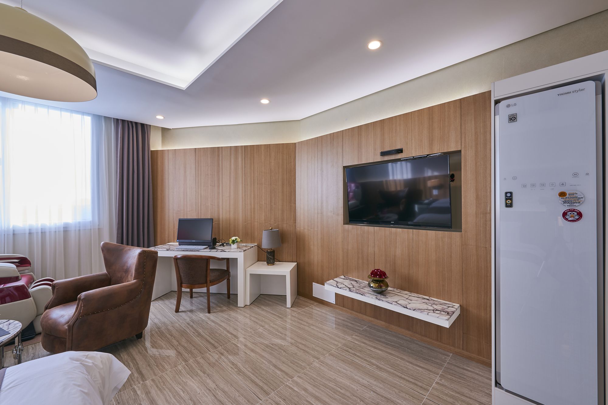 Фото Gwangju Aura Hotel