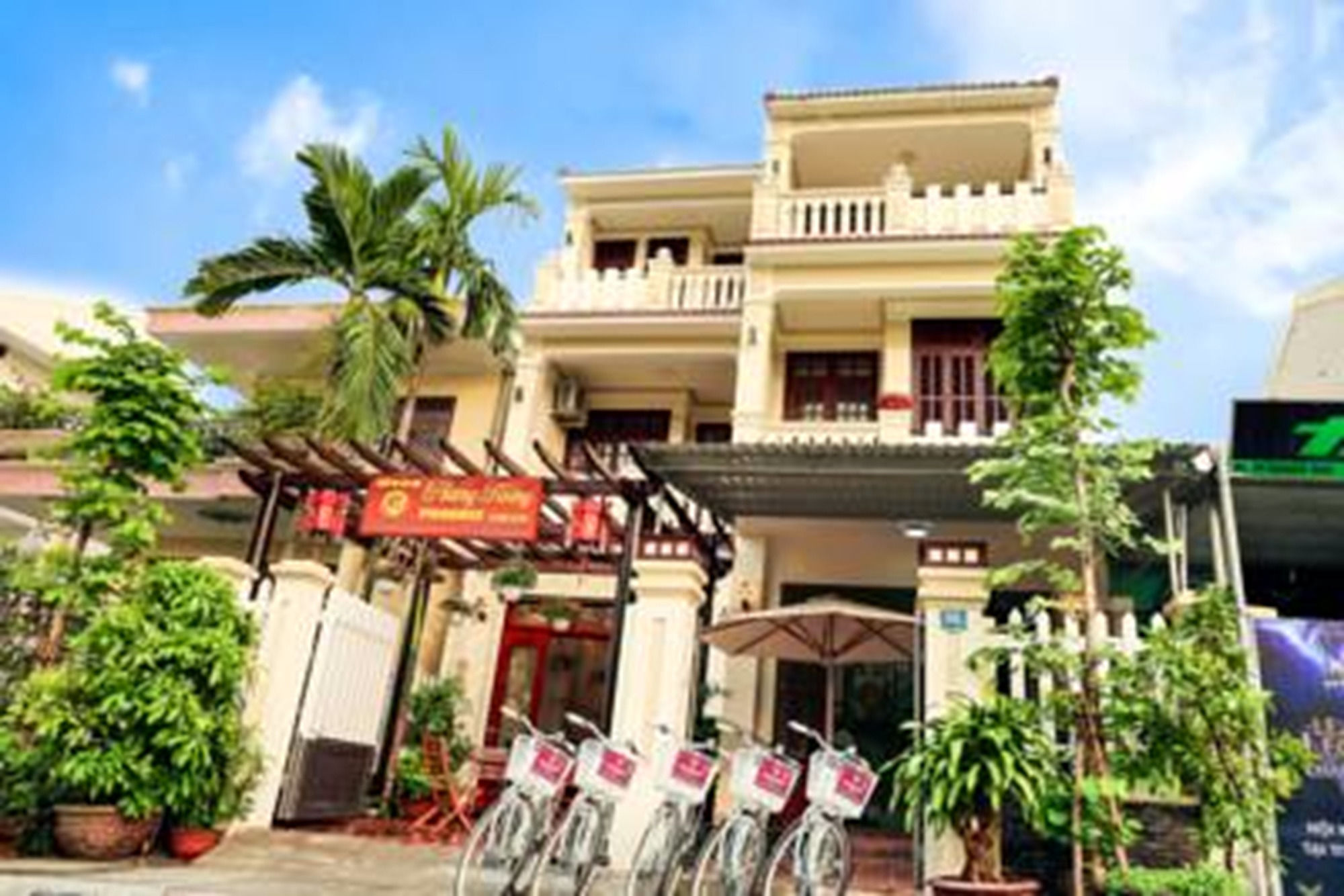 Фото Phoenix Homestay Hoi An