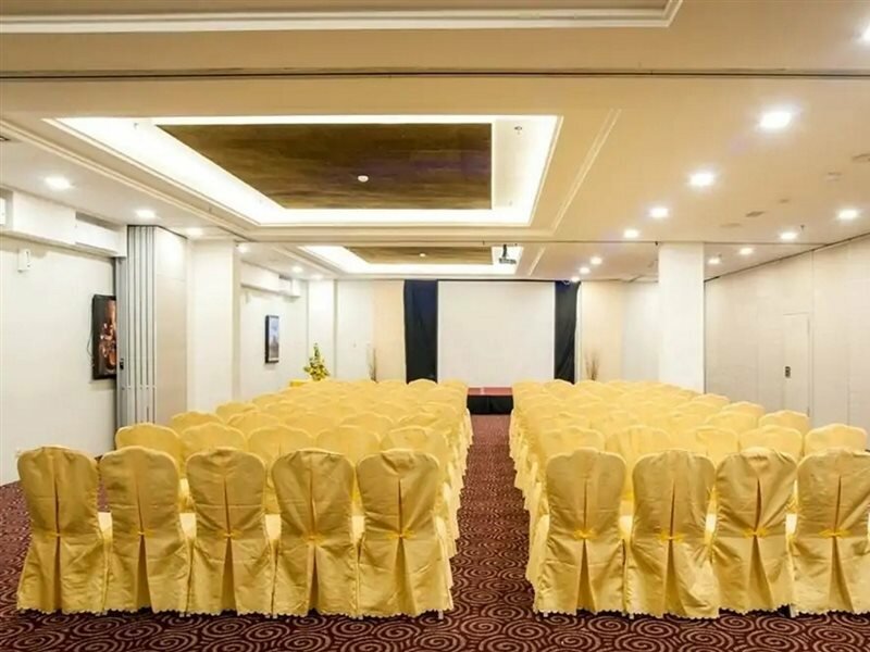 Фото @hom Hotel Kudus by Horison Group