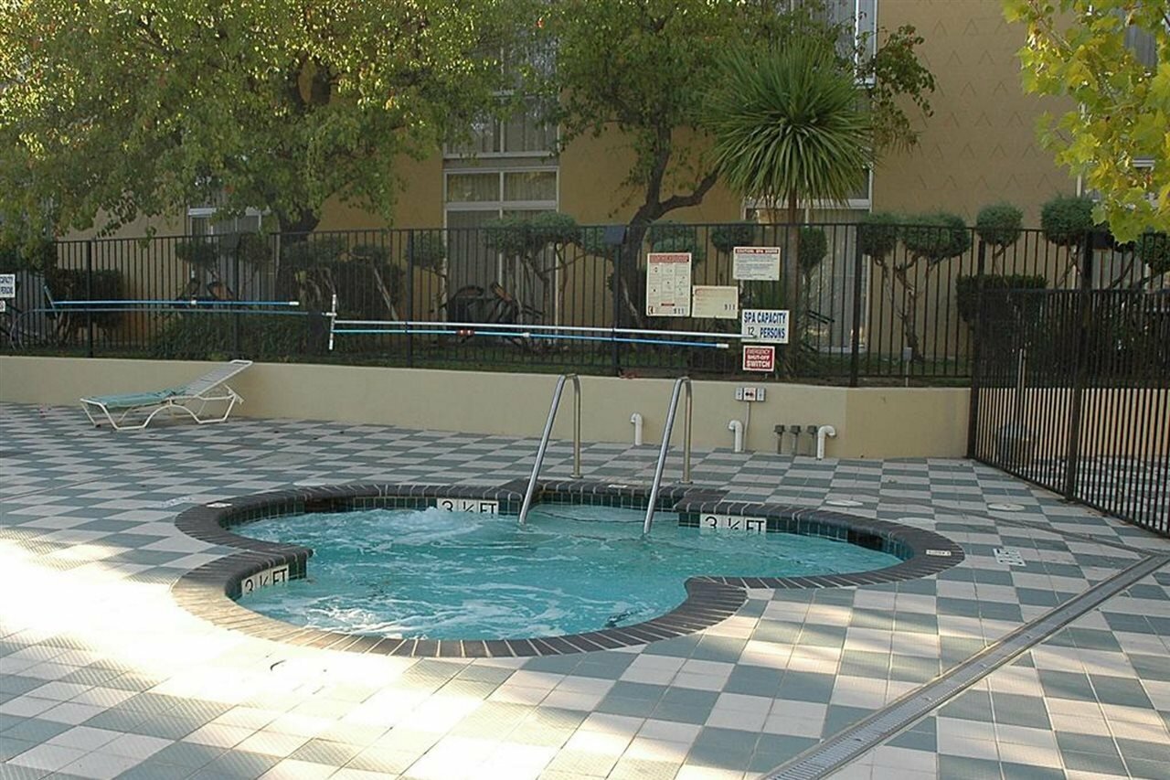 Фото Crowne Plaza Cabana, Palo Alto, an Ihg Hotel