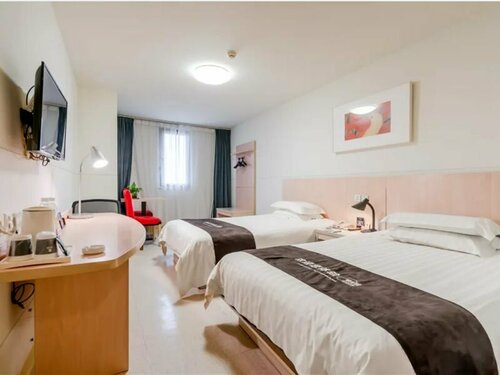 Гостиница Jinjiang Inn ChengDu Wenshufang в Чэнду