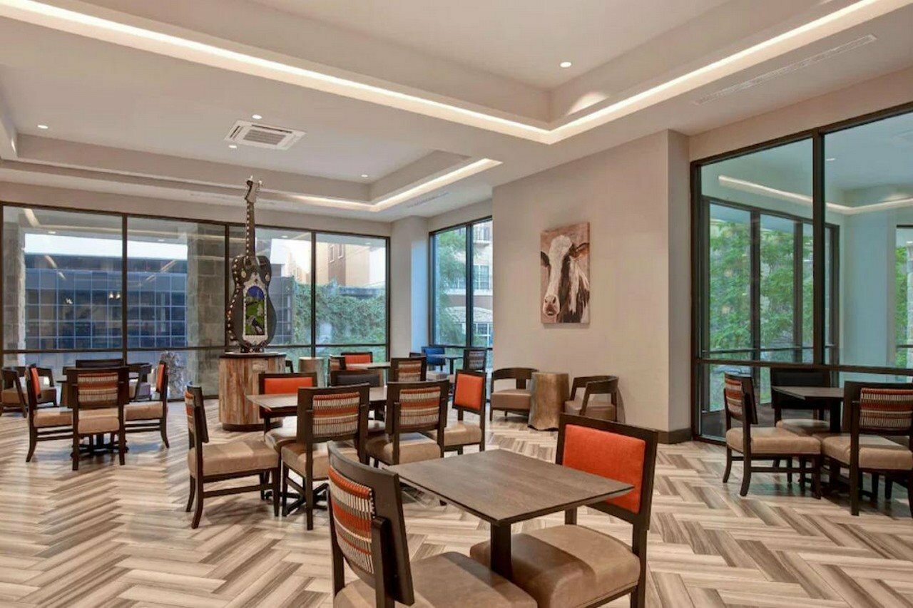 Фото Home2 Suites by Hilton San Antonio Riverwalk, Tx