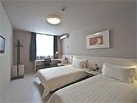 Фото Jinjiang Inn Jingshi Road Quancheng Park