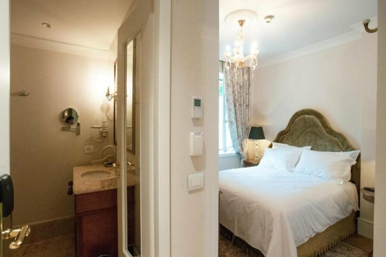 Фото Ebel Boutique Hotel