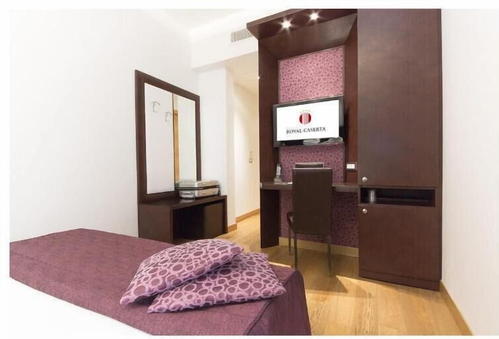 Фото Hotel Royal Caserta
