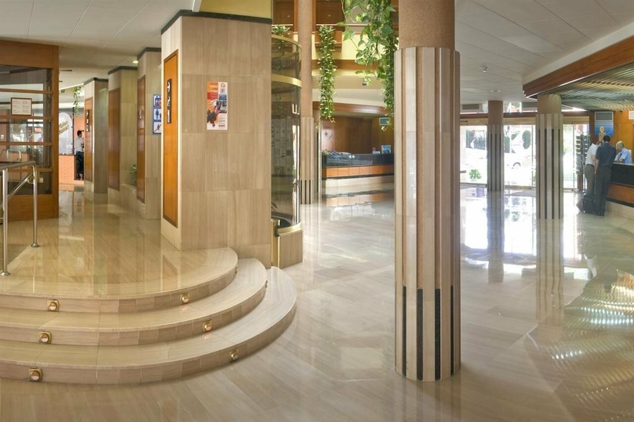 Фото Hotel GHT Aquarium & SPA