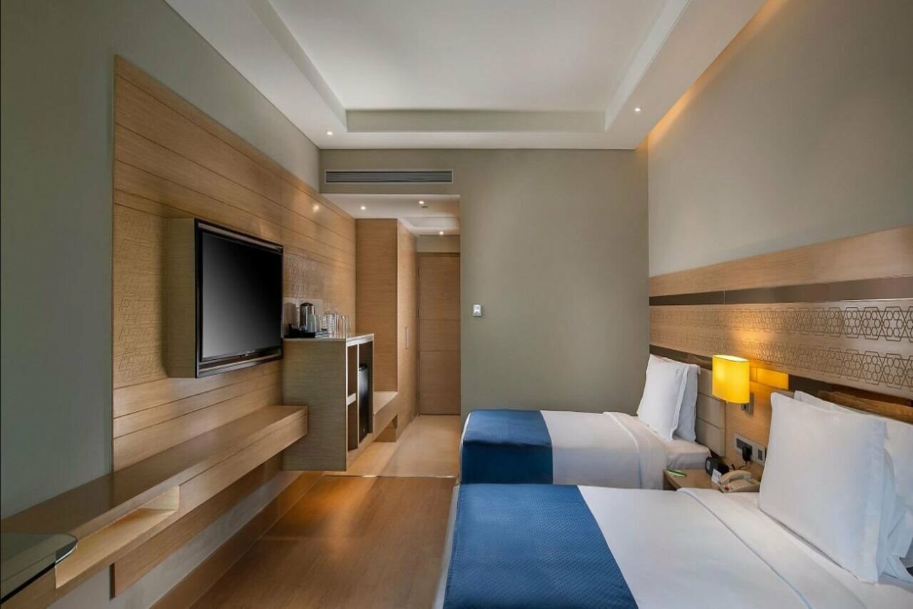 Фото Holiday Inn Agra MG Road, an Ihg Hotel