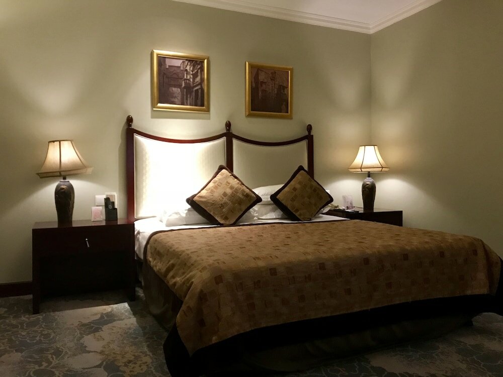 Фото The Bund Riverside Hotel