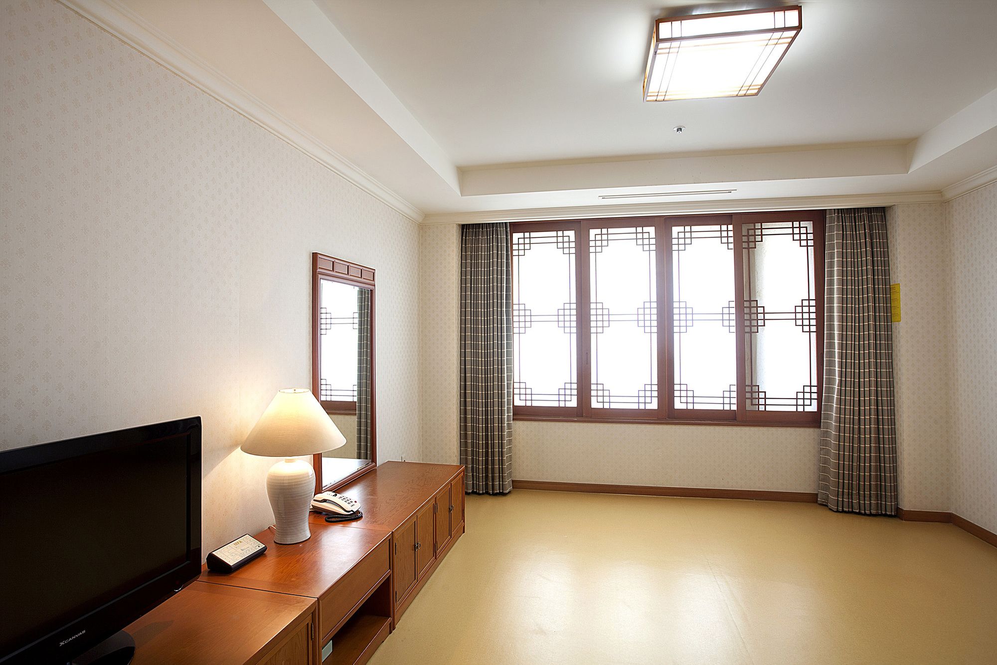 Фото Hotel Hyundai Ulsan