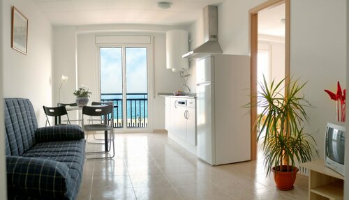 Гостиница Aparthotel Iris в Мальграт-де-Маре