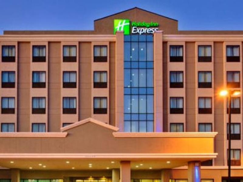 Фото Holiday Inn Express Los Angeles Lax Airport by Ihg