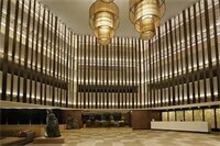Внешний вид отеля Hilton Bangalore Embassy GolfLinks в Бангалоре, фото 4