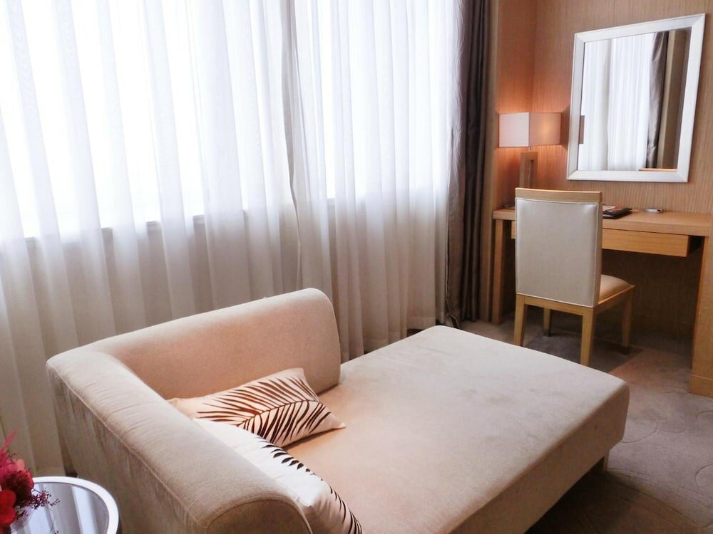 Фото Guangzhou Pearl River International Hotel