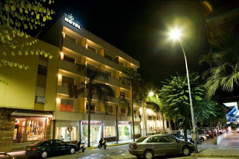 Гостиница Hotel Carmen Almuñécar by Bossh Hotels в Альмуньекаре