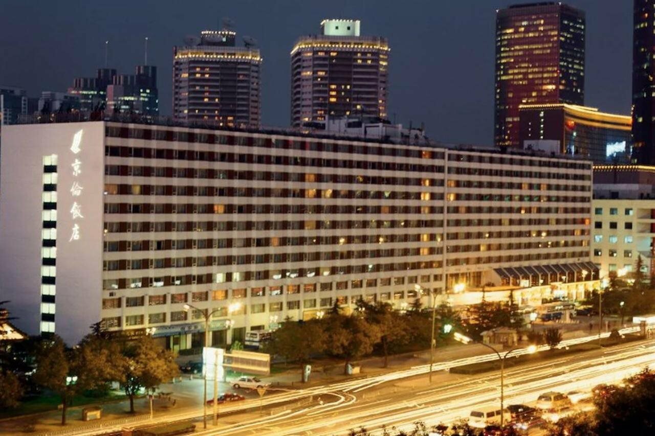 Фото Jinglun Hotel