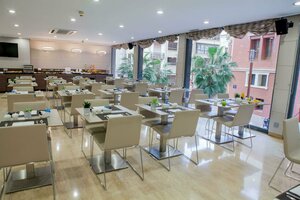 Гостиница Nh Castellón Mindoro Hotel