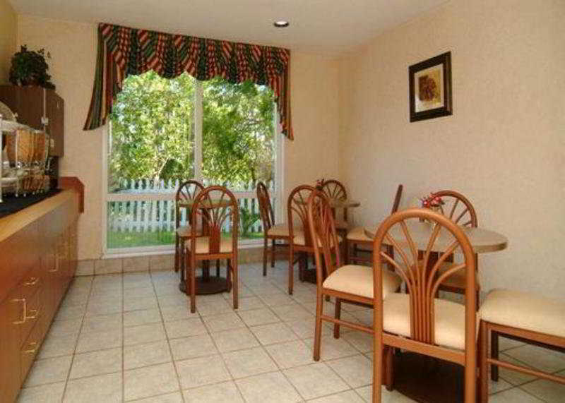 Фото Sleep Inn Beaufort