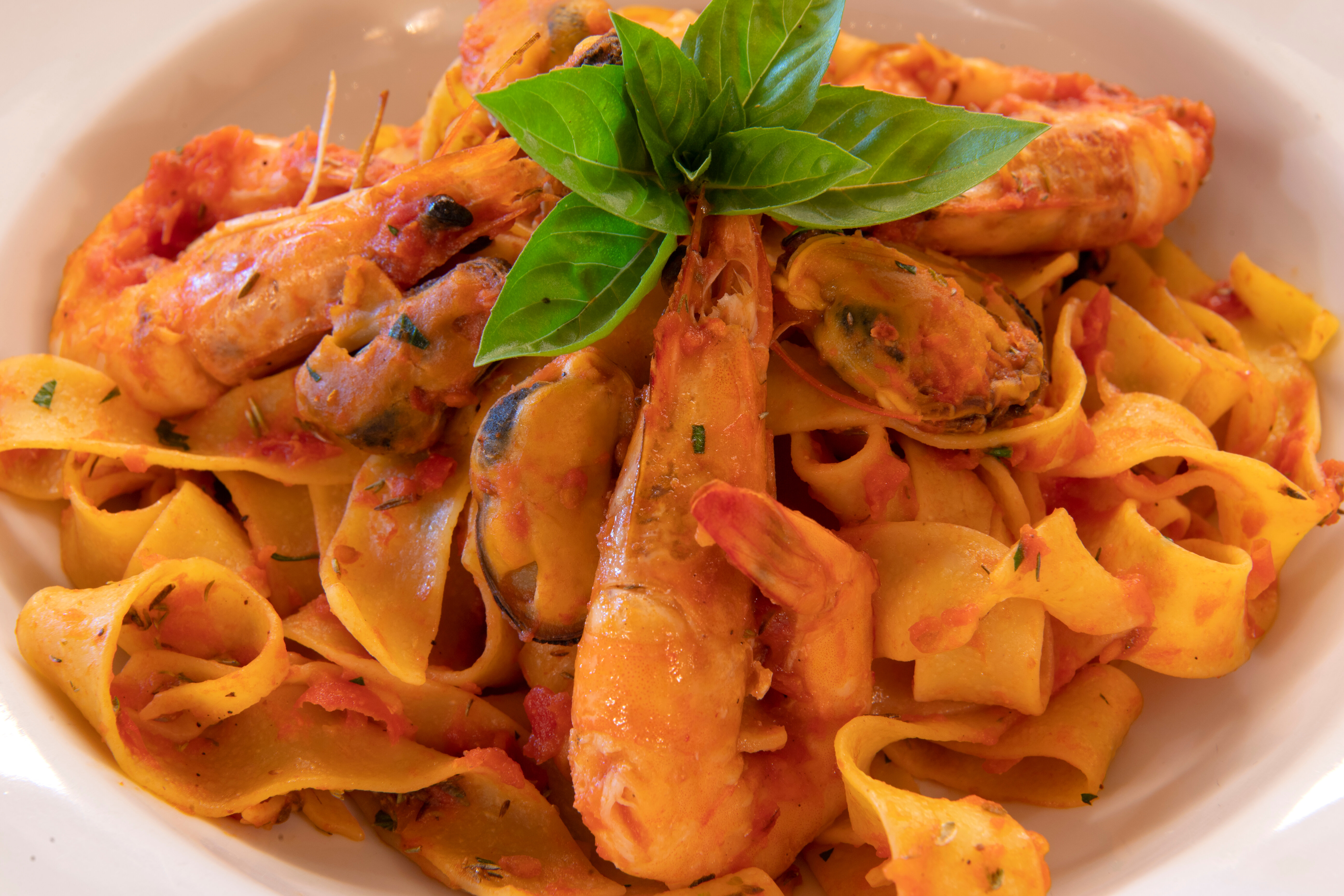 Фото Zefi Hotel & Suites