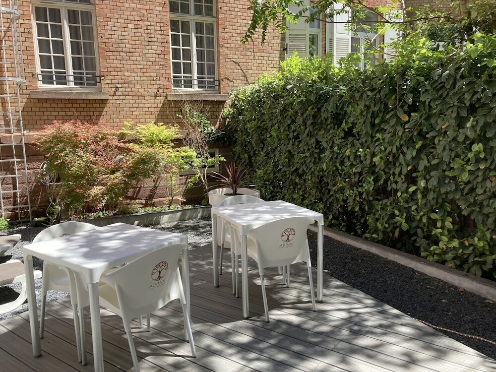 Фото Adonis Strasbourg