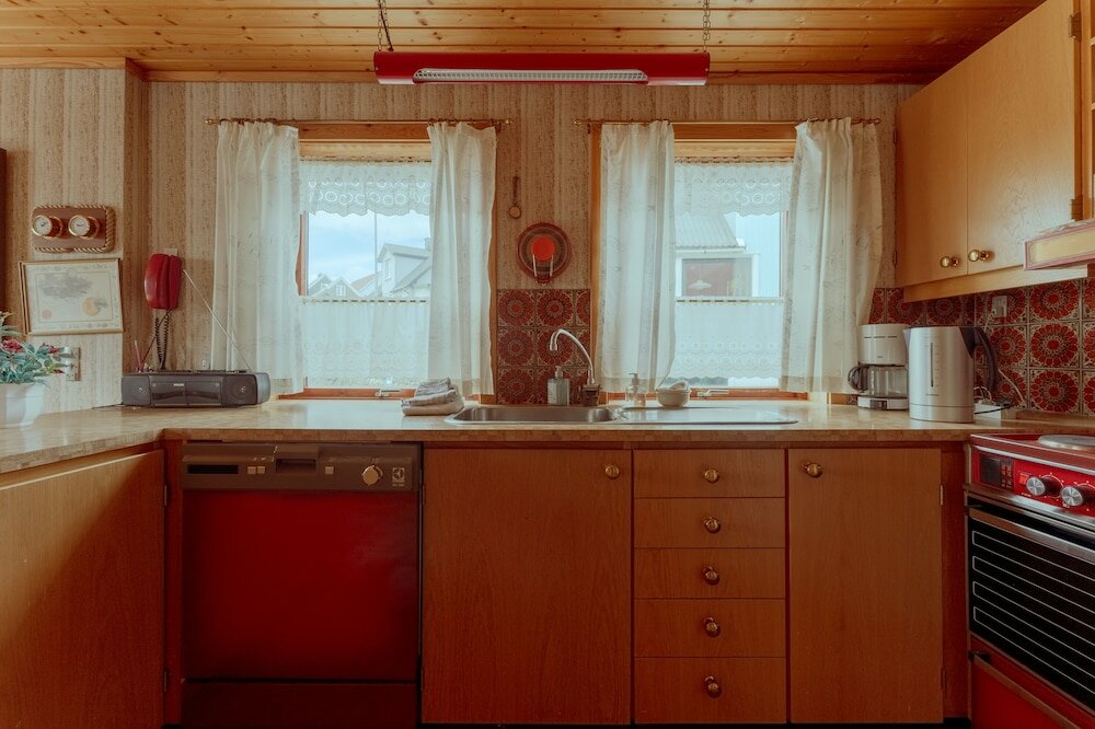 Фото Charming 3 Br Home Scenic Village Nature