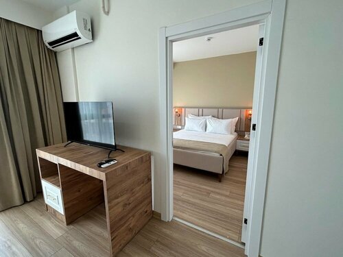 Гостиница Petra Port Hotel в Тузле