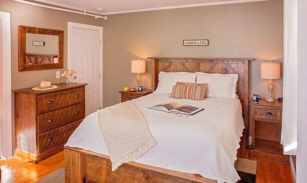 Фото Wolf Cove Inn