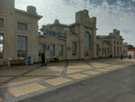 Темір жол вокзалы (Қызылорда, Орынбай Жанәділов көшесі, 16), теміржол станциясы  Қызылордада